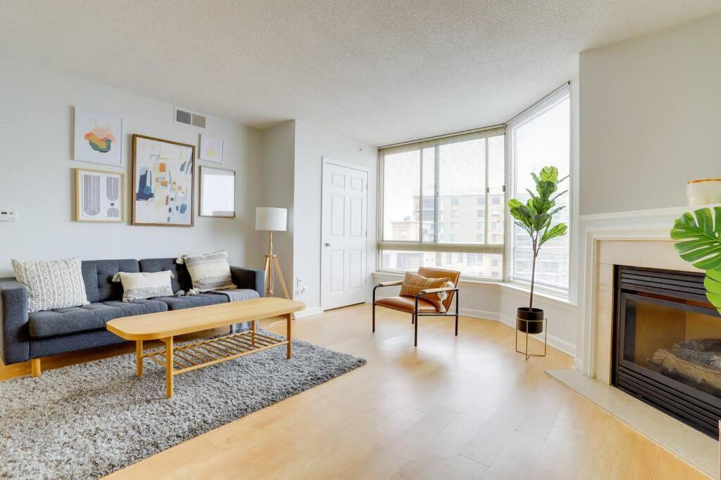 Fantastic 2 Bedroom Condo At Ballston With Gym アーリントン エクステリア 写真