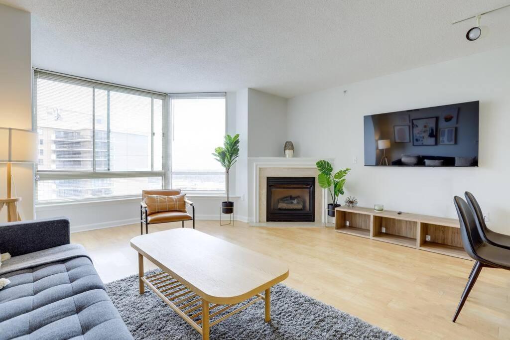 Fantastic 2 Bedroom Condo At Ballston With Gym アーリントン エクステリア 写真