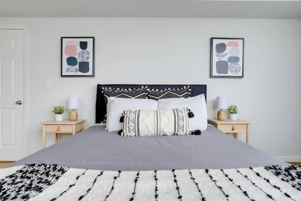 Fantastic 2 Bedroom Condo At Ballston With Gym アーリントン エクステリア 写真
