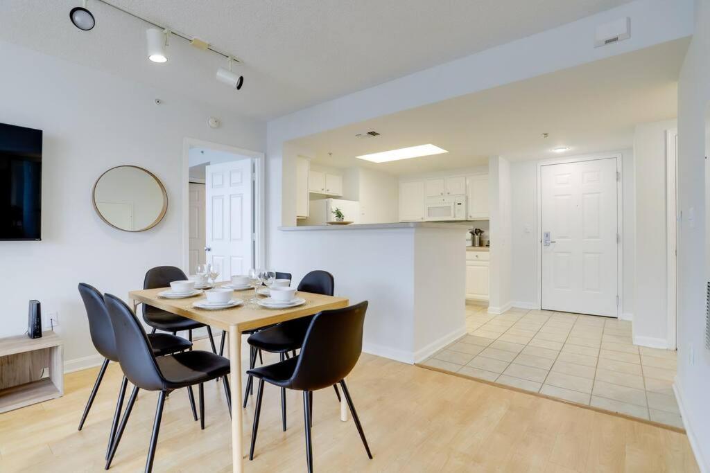 Fantastic 2 Bedroom Condo At Ballston With Gym アーリントン エクステリア 写真