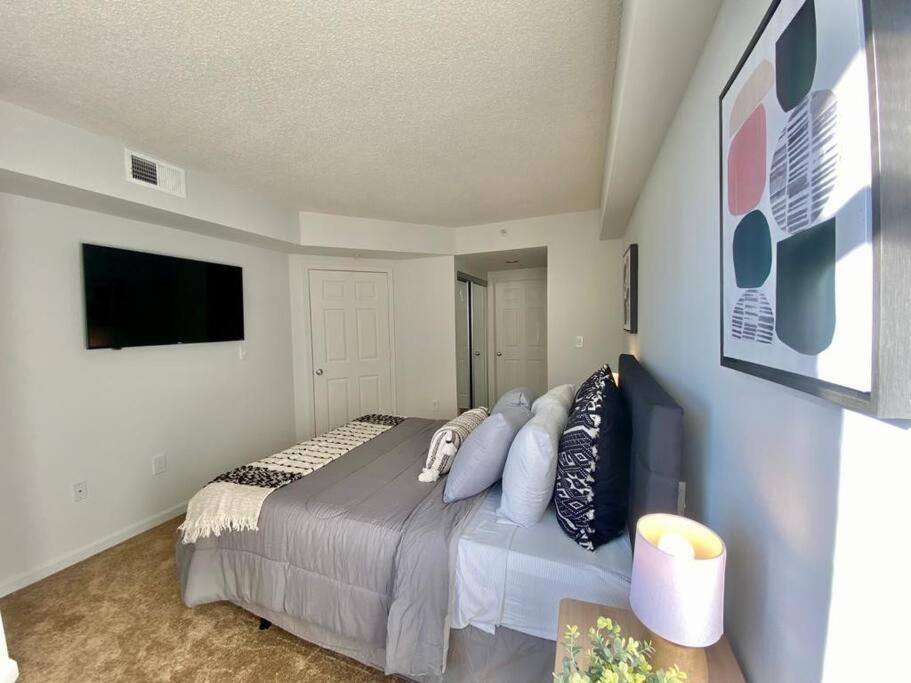 Fantastic 2 Bedroom Condo At Ballston With Gym アーリントン エクステリア 写真