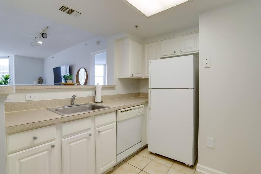 Fantastic 2 Bedroom Condo At Ballston With Gym アーリントン エクステリア 写真
