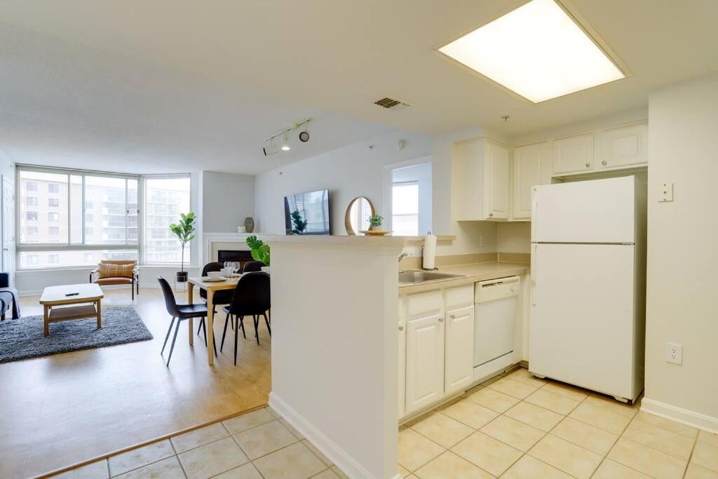 Fantastic 2 Bedroom Condo At Ballston With Gym アーリントン エクステリア 写真